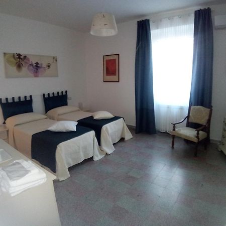 Bed and Breakfast Corsomessina64 Crotone Exterior foto
